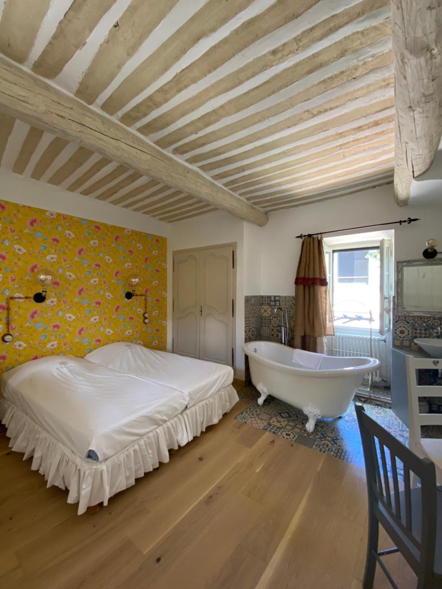 Le Mas Jasmins Menerbes Exterior photo
